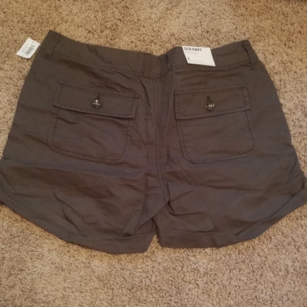 Old Navy shorts - Picture 2 of 5